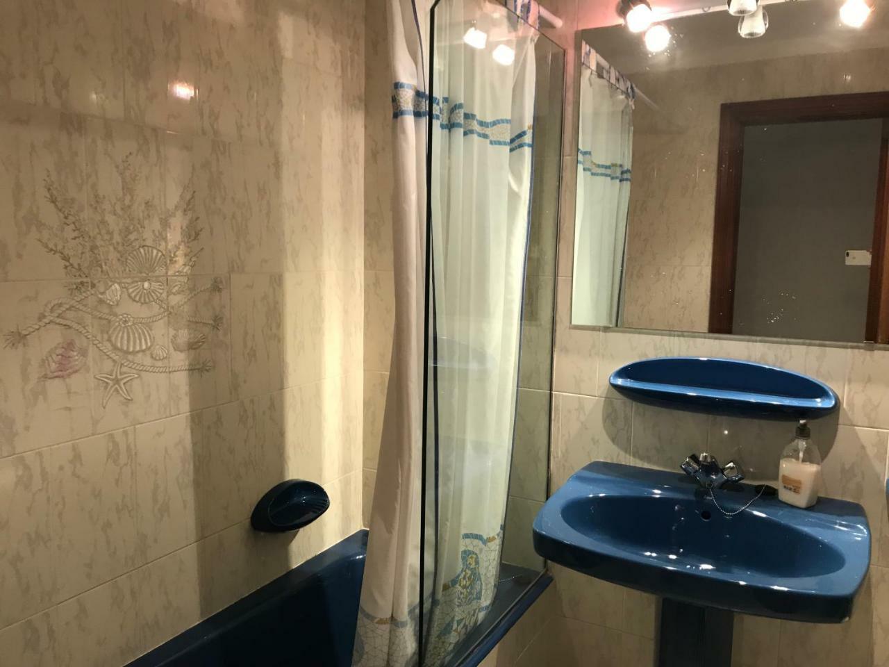 Golden Bay Apartman Roses Kültér fotó