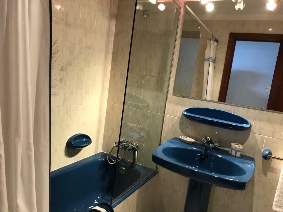 Golden Bay Apartman Roses Kültér fotó
